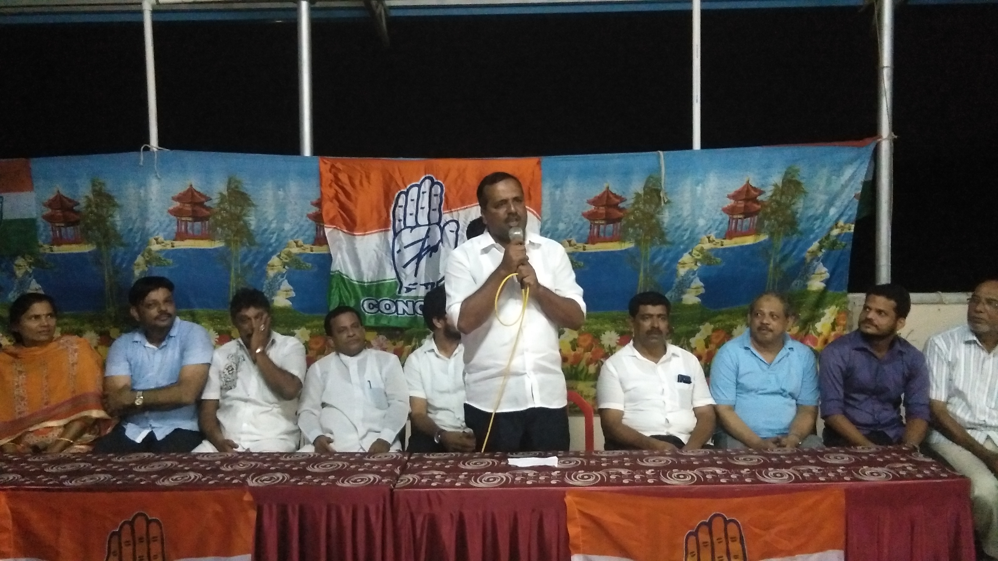 ಫರಂಗಿಪೇಟೆ: ಕಾಂಗ್ರೆಸ್ ಕಾರ್ಯಕರ್ತರ ಸಮಾವೇಶ